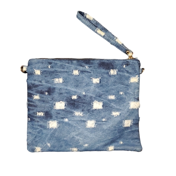 🦋Denim wristlet/ crossbody NWT - Picture 2 of 4